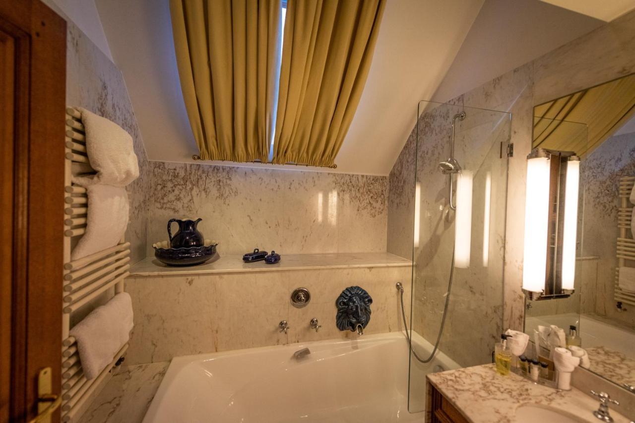 Auberge Saint Walfrid Hotel Restaurant & Spa 사르게민즈 외부 사진
